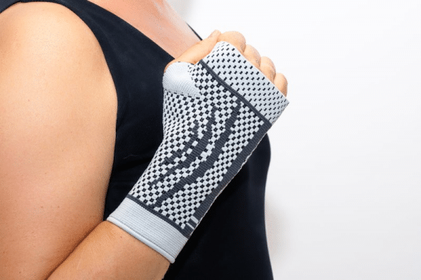 ANTAR AT53044  XL WRIST BRACE